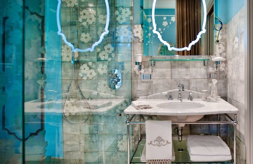 Tricolore Hotel | Indulgent Chateau Monfort: 5-Star Stay with Spa & Dining