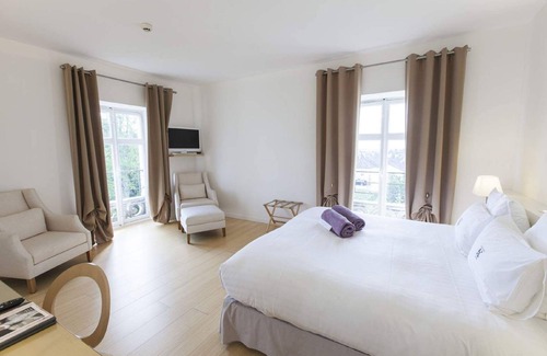 Meursault Hotel | Relax at Château & Spa de la Cueillette: 4-Star Retreat
