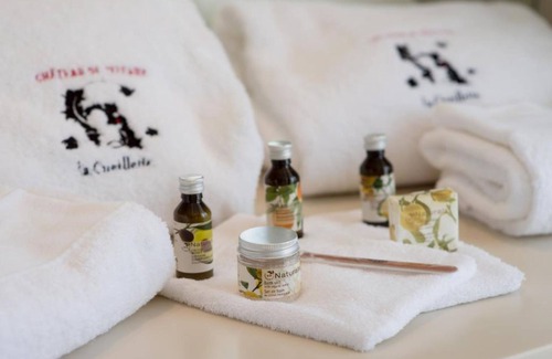 Meursault Hotel | Relax at Château & Spa de la Cueillette: 4-Star Retreat