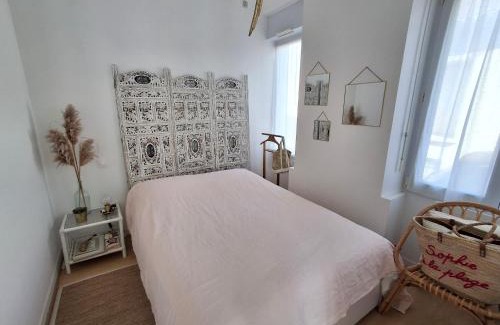 Quartier du Casino Apartment | Châtelaillon-Centre : Appart 50m Plage - FR-1-706-38