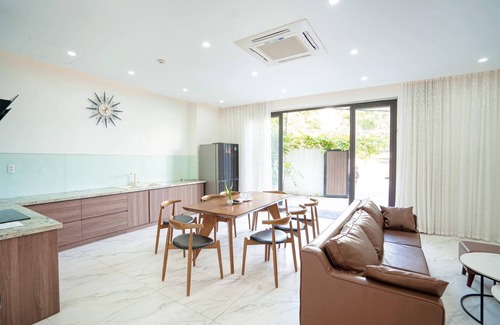 Ngu Hanh Son Villa | Chỉ cần 300m là ra tới bãi biển đẹp nhất Đà NẵngnCạnh khu phố đi bộ An Thượng