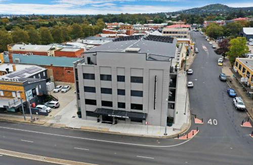 Tamworth Hotel | Welcoming CH Boutique Hotel - 4-Star Stay with Great Amenities