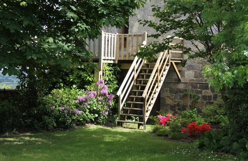 Leyritz-Moncassin Cottage | Discover CH MONCASSIN: A Top-Rated Family Retreat