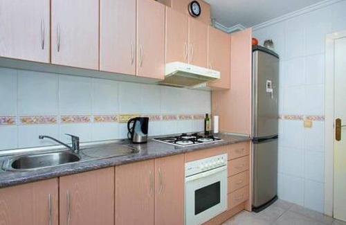 Rojales House | Discover CH Ronda Doña Pepa: Family-Friendly Retreat