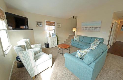 Colington Harbour House | Canal View 3-Bedroom Retreat with Cozy Fire Pit