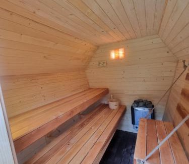 Meszna Ski Chalet | Pet-Friendly Getaway at Chałpa na skarpie - Rated 9.3/10