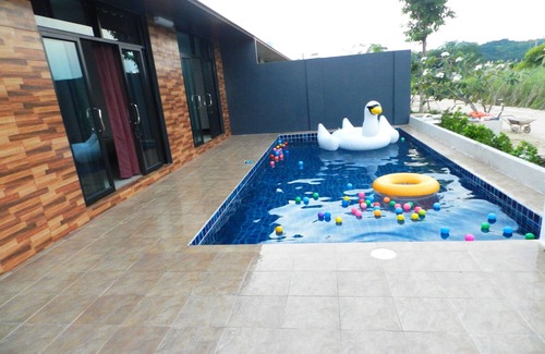 Cha-am Villa | Relax at Cha-am Pool Station with Oceanfront Views