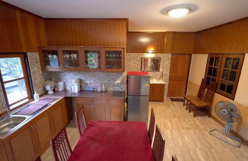 San Pa Thong Bed & Breakfast | Cha-Cha Garden Chiang Mai - บ้านสวนชาช่า เชียงใหม่