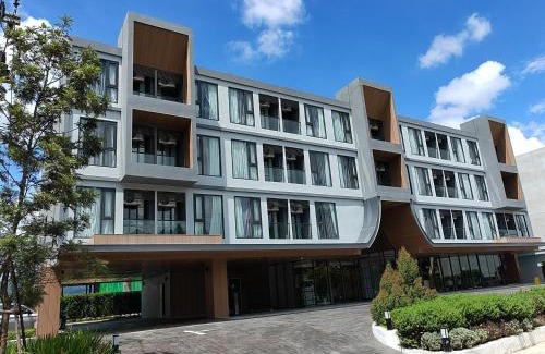 Pa Daet Hotel | Experience Cha Chiangmai Luxury: 4-Star Comfort Awaits