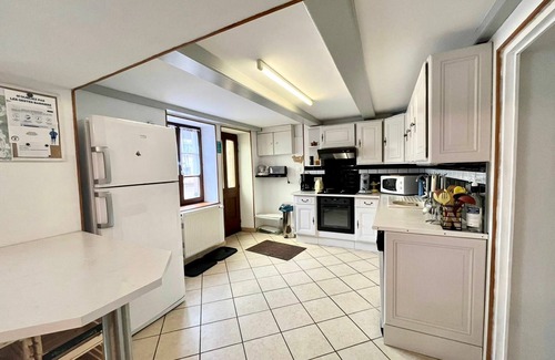 Aumontzey Cottage | Pet-Friendly Gite Granges-Aumontzey with Spa & Breakfast