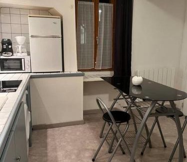 Chablis Apartment | Ideal Chablis Studio: Central Location & Family-Friendly