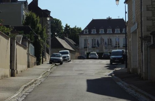 Chablis Apartment | Central Chablis: Guest Rated 8/10 for Your Next Stay