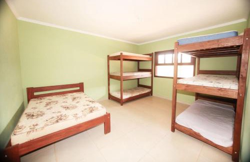 Joanopolis House | Cozy Chacara with Pool and Scenic Views in Cach dos Pretos