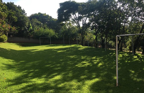 Tatui House | Pet-Friendly Chacara Cantinho do Ceu with Private Pool