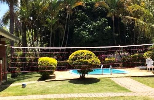 Jardim Brisa House | Relaxing Retreat with WiFi, Pool & BBQ in Atibaia