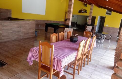 Olimpia House | Relax at Chacara Estancia 3J with Heated Pool & More