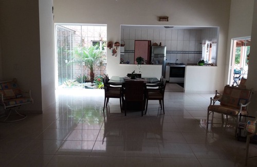 Mairinque House | Ideal Getaway at Chacara Fernandes for Up to 20 Guests