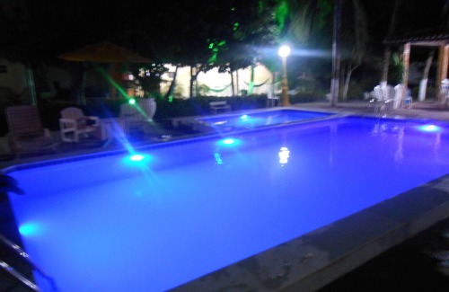 Massagueira House | Discover Chácara Lagoon's Shine: A Paradise Awaits!