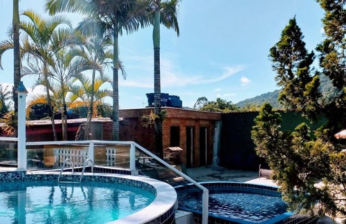 Jardim Aguapeu House | Discover Chacara Verde Mar Itanhaém: Pet-Friendly Retreat