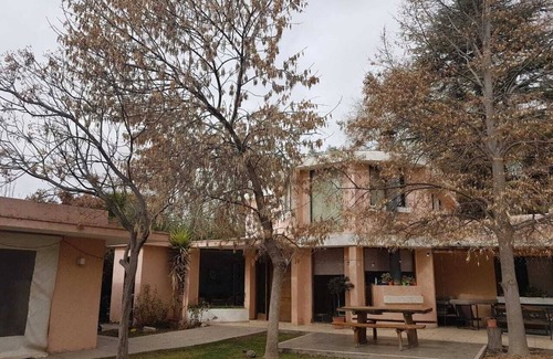 Chacras de Coria Ski Chalet | Family-Friendly Chacras de Coria with Pool and Garden