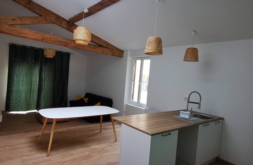Neac House | Discover Chai Aurel et Nico in Grand St Emilionnais