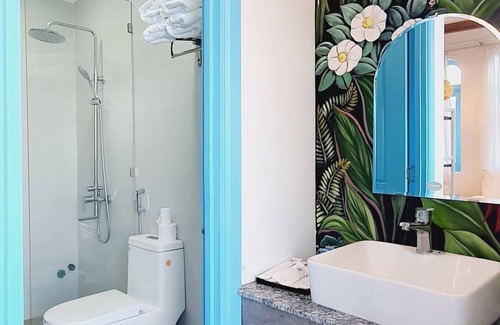 Quy Nhon Hotel | Discover Chai Village Hotel: Family-Friendly with Breakfast