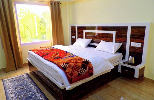 Shimla Other | Discover Chail's Best-Kept Secret: Hideaway Homestay Retreat