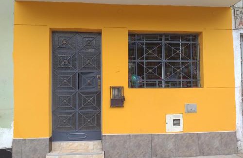 Carmen de La Legua-Reynoso House | Family-Friendly Retreat Near Lima Airport with Breakfast