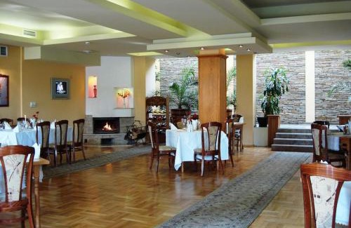 Sliven House | Cozy Chakarova Guest House: Pet-Friendly & Accessible Stay