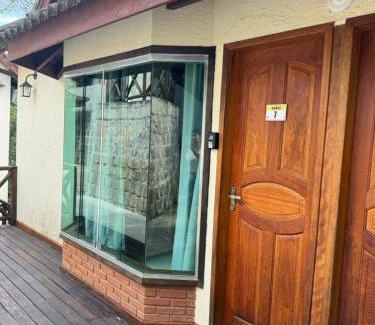Penedo Cabin | Cozy Chalé 07 with Kitchen for Your Next Adventure