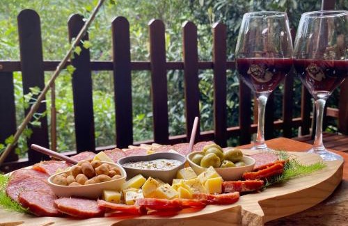 Maromba House | Pet-Friendly Retreat at Alto na Montanha Chalé 2