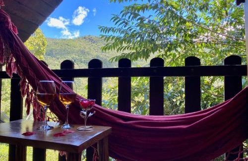 Maromba House | Pet-Friendly Retreat at Alto na Montanha Chalé 2