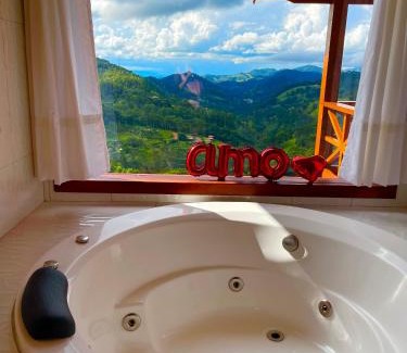 Goncalves Ski Chalet | Exceptional Vista at 1490m in Gonçalves MG - Pet Friendly