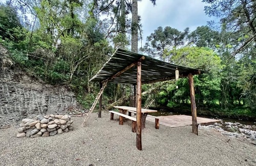 Urubici Ski Chalet | Chalé Aconchegante com Jacuzzi em Urubici SY6296