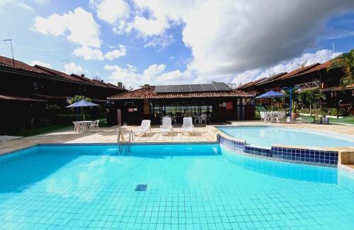 Novo Gravata Ski Chalet | Cozy Chalé with Pool View and Pet-Friendly Amenities