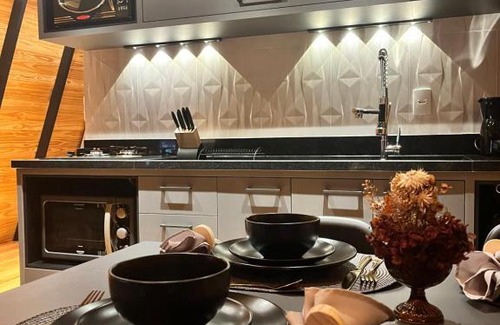 Sao Joaquim Ski Chalet | Guest Rated 9.9: Chalé Alqualondë with Breakfast Included