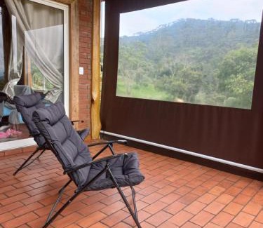 Sapucai-Mirim Ski Chalet | Guest Rated 10/10: Chalé Araucária in Vale das Pedras MG