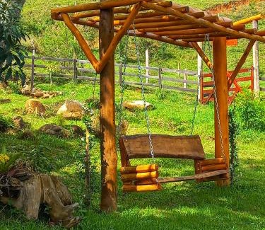 Sapucai-Mirim Ski Chalet | Guest Rated 10/10: Chalé Araucária in Vale das Pedras MG
