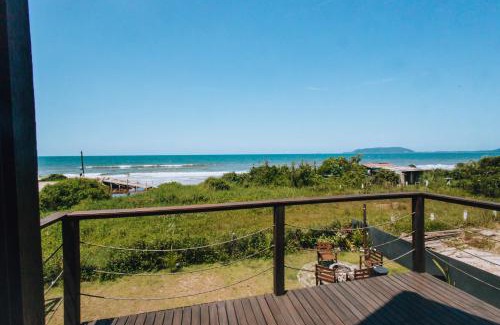 Itapoa Ski Chalet | Beachfront Bliss at Chalé Pé na Areia - Villa da Mata