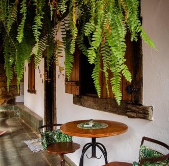 Santana do Riacho House | Discover Chalé Beira Rio Cipó: Family-Friendly Retreat