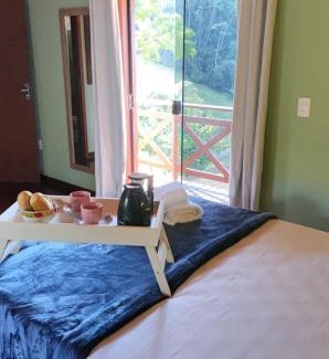 Lumiar Ski Chalet | Pet-Friendly Chalé Bela Vista: Guest Rated 10/10 Haven
