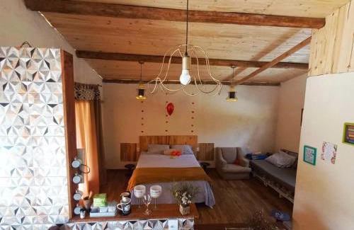 Lavras Novas Apartment | Exclusive Bella Vista Chalé with Pet-Friendly Amenities