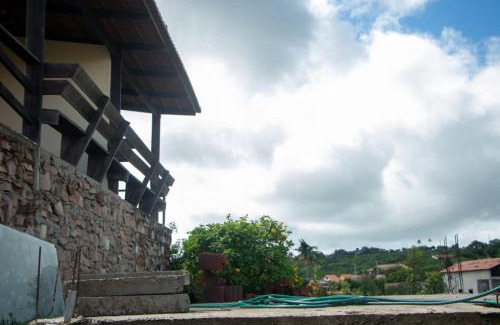 Serra de Sao Bento Hotel | Pet Friendly Retreat at Chalé bons ventos - Rated 9.5/10