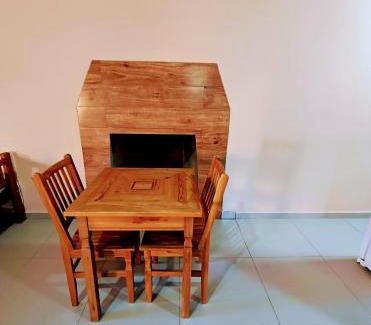 Nucleo Maua Cabin | Inviting Chalé Céu de Minas: Child-Friendly & Hot Tub Retreat