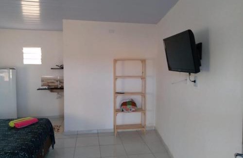 Monte das Gameleiras Cabin | Charming Chalé Cabana Suíça with Pool and Hot Tub Access