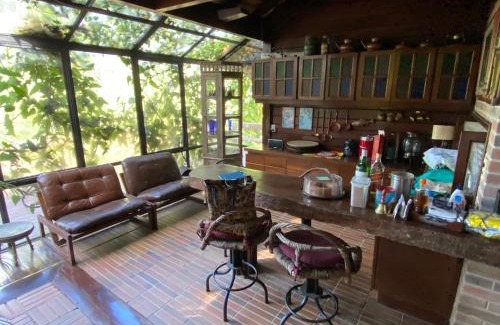 Guaramiranga Villa | Experience CHALÉ CHÃO das ESTRELAS: Pool & Hot Tub Haven