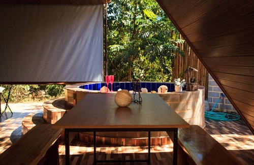 Sao Jorge Ski Chalet | Cozy Retreat with Hot Tub and Barbecue in São Jorge/GO