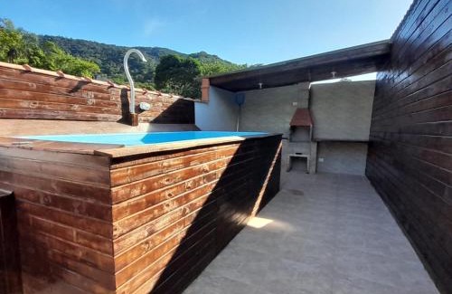 Ubatuba Ski Chalet | Pet-Friendly Chalé Ubatuba with Pool for Family Fun