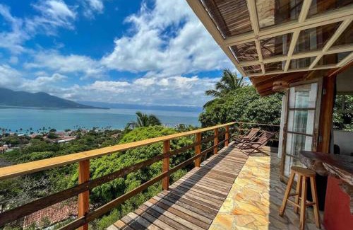 Ilhabela Historical Center House | Oceanview Chalé: Pet & Child Friendly with Top Reviews
