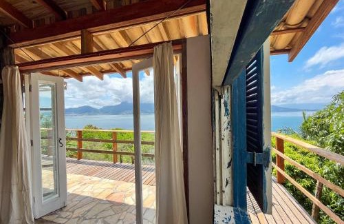 Ilhabela Historical Center House | Oceanview Chalé: Pet & Child Friendly with Top Reviews